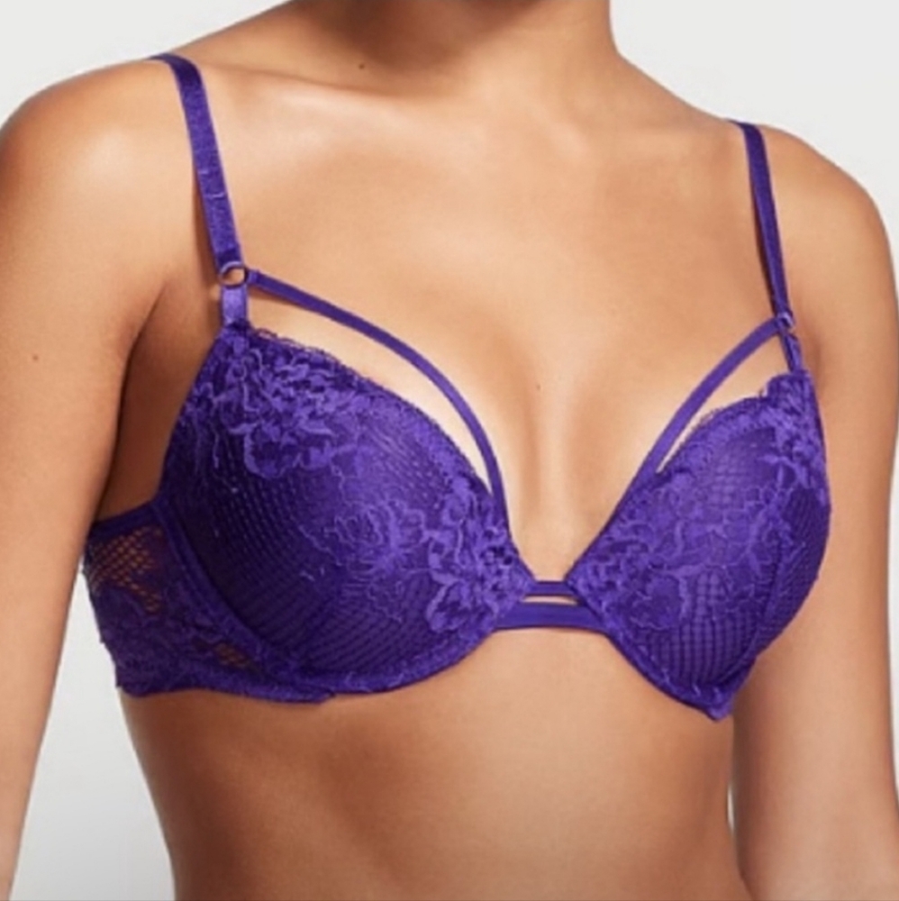 Victoria's Secret Very Sexy Pushup Bra